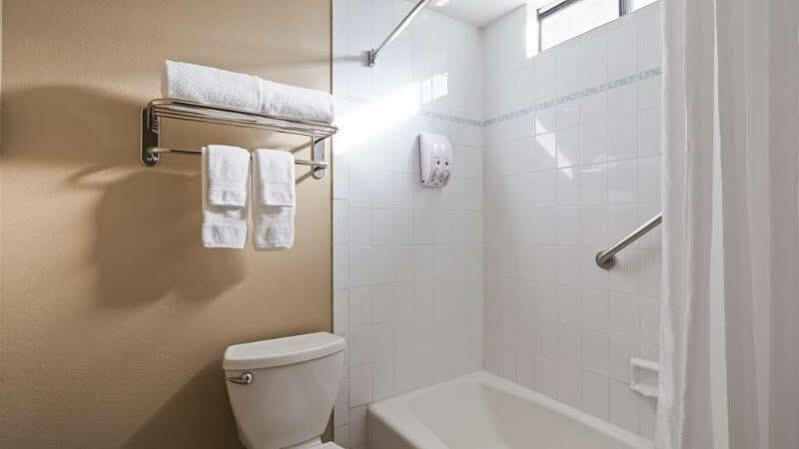 Rancho San Diego Inn & Suites El Cajon Dış mekan fotoğraf